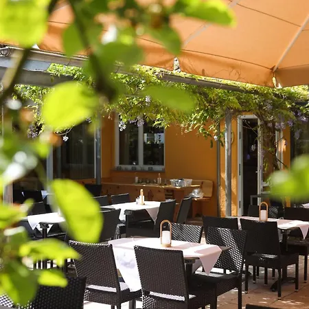 Zur Pfanne - Apartahotel 4*