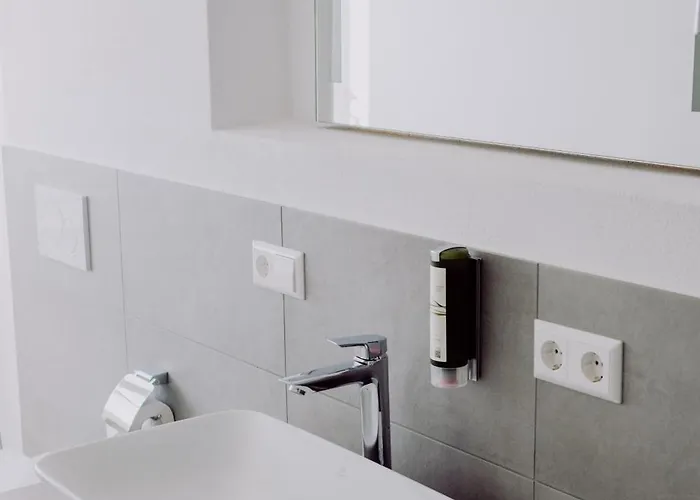 アパートホテル Zur Pfanne - 4*